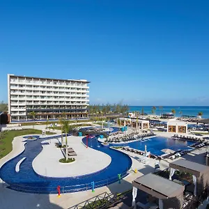 Resort Royalton Blue Waters Montego Bay, An Autograph Collection *****